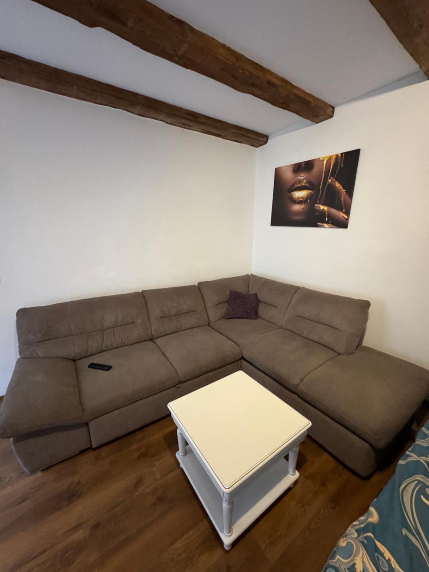 Sunrise Castelului Brasov Apartment Luaran gambar